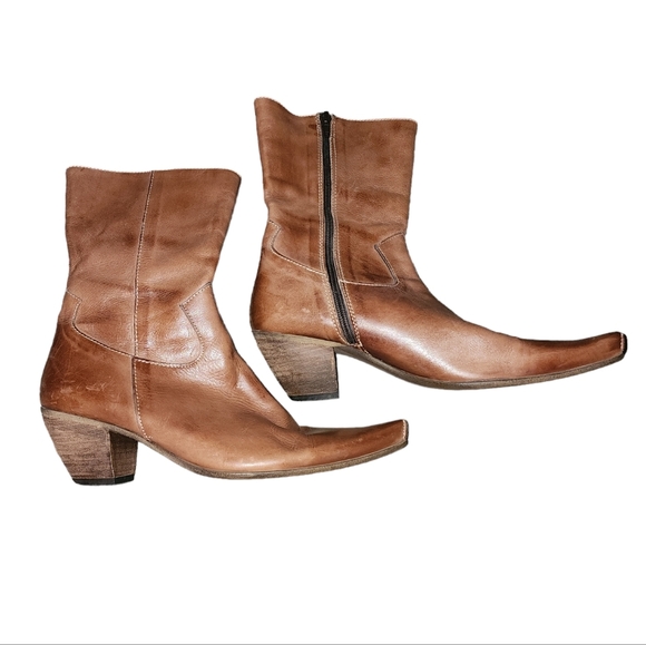 Brown Italian leather mid calf boots - Picture 3 of 11